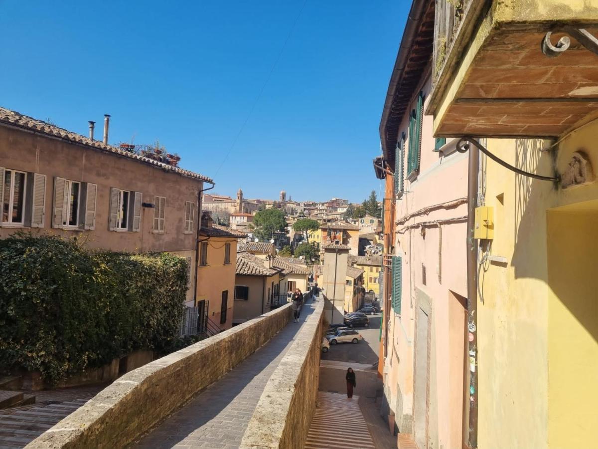 Artist Apartment Centro Storico Perugia Luaran gambar